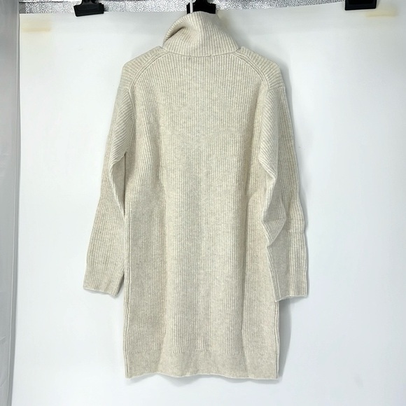 Uniqlo NWT women’s small souffle yarn dress small - Picture 6 of 6